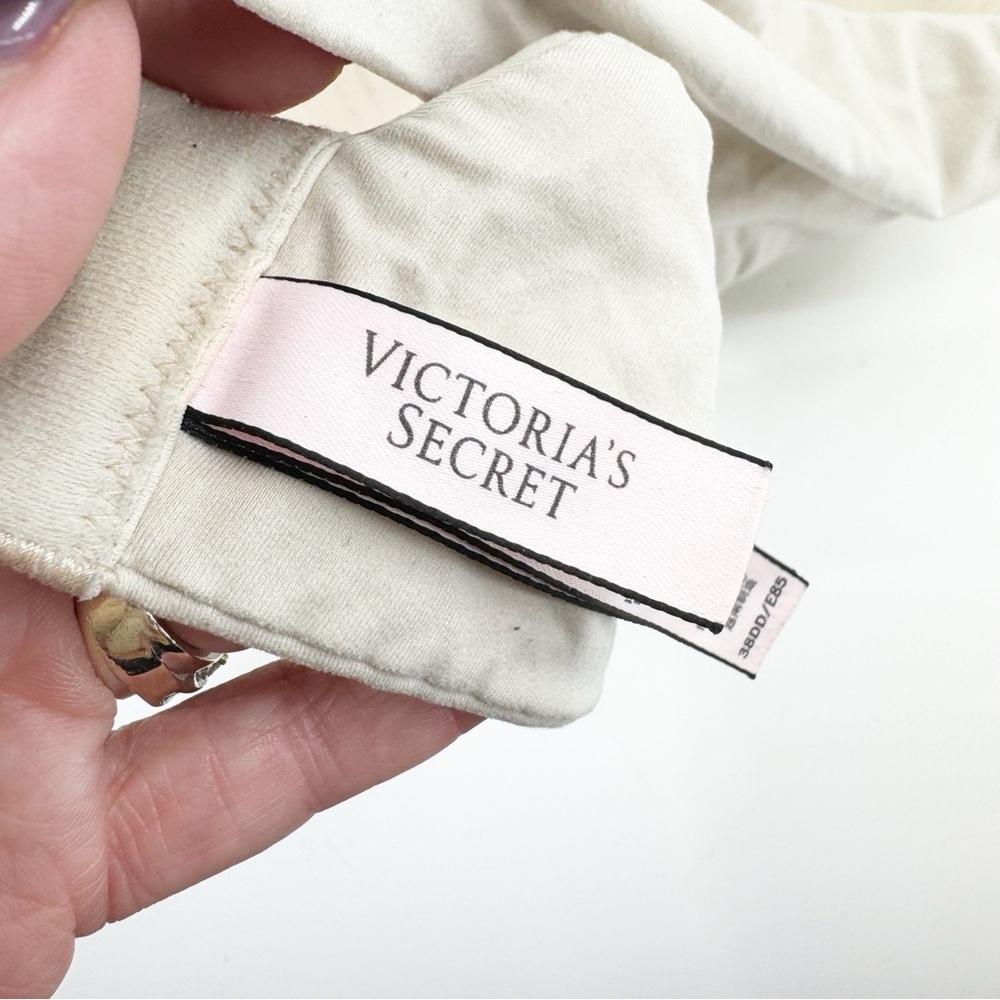 ✅ VICTORIA'S SECRET BODY BY VICTORIA PERFECT SHAPE IN CREAM BRA SIZE 38DD - Picture 4 of 6